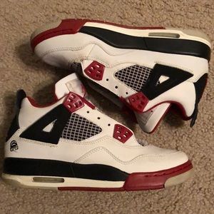 Jordan Retro 4